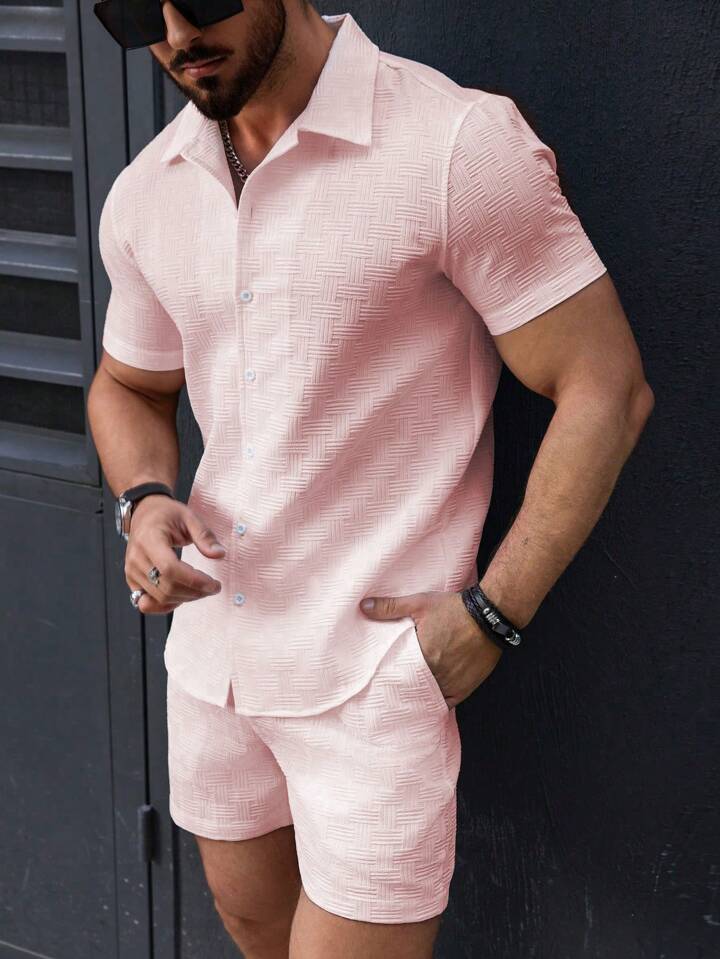 Traje deportivo informal de dos piezas con camisa de manga corta y pantalones cortos para hombre